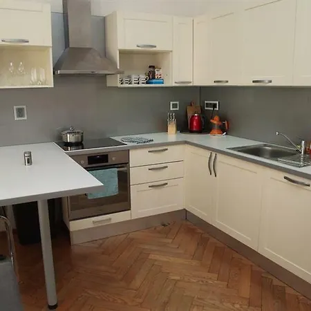 Apartment Fully Equipped Spacious Prague