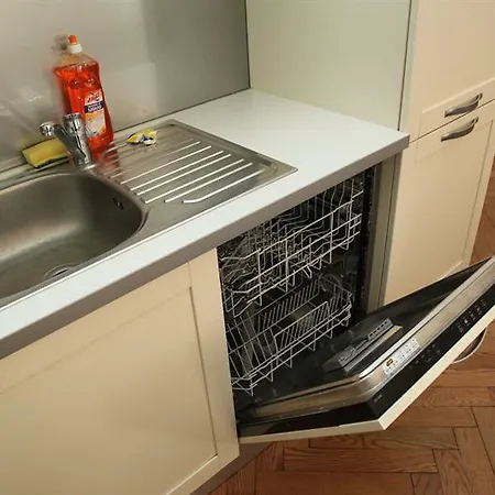 Fully Equipped Spacious Apartment *